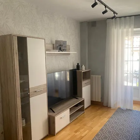 La Esencia De Apartment Burgos
